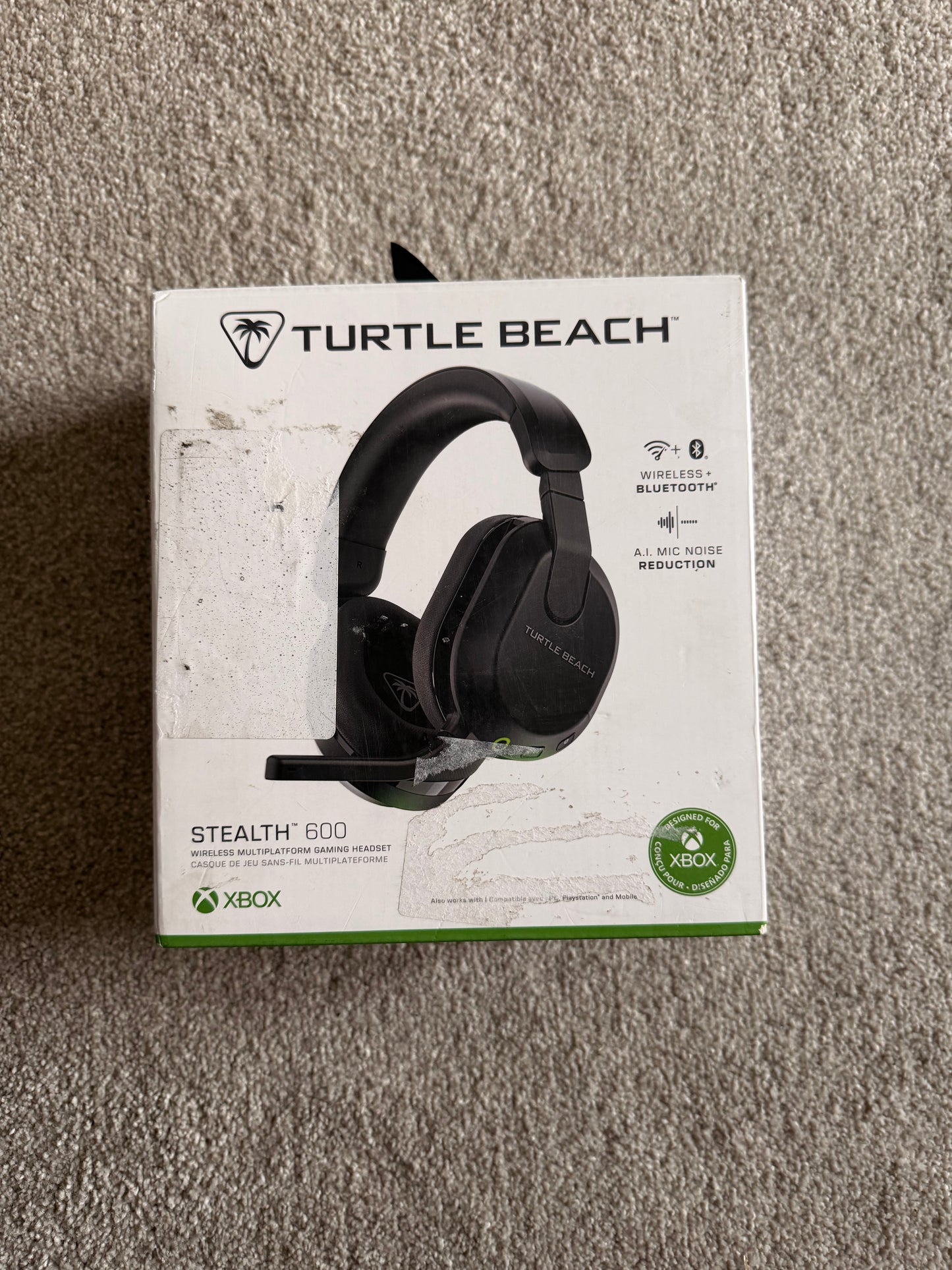 Turtle Beach Stealth 600 Wireless Gaming Headset (White) – Xbox/PS5/PC – Mic Broken, Audio Works Great!