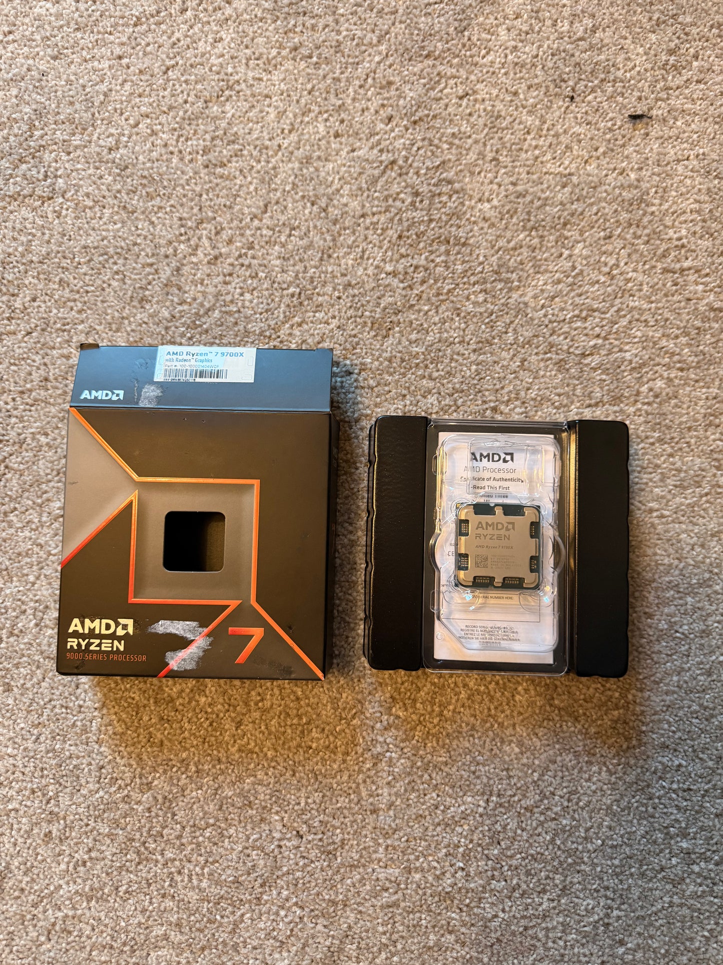 AMD Ryzen 7 9700X 8-Core 16-Thread Unlocked Desktop Processor – PERFECT CONDITION, TESTED!